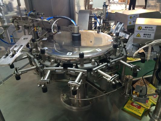 دستگاه بسته بندی چرخش 2KW Ss316l دستگاه بسته بندی کیف ایستاده